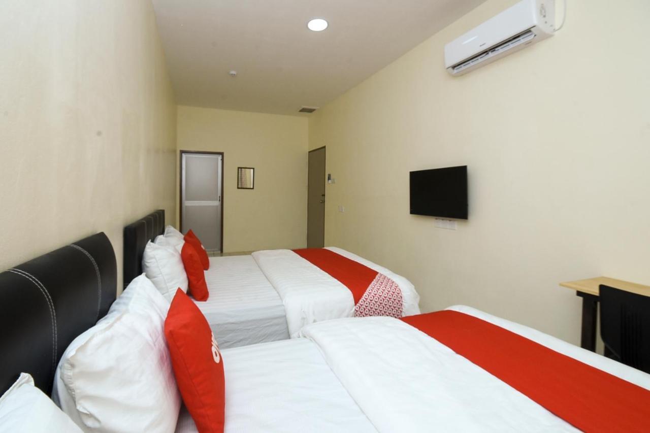 Oyo 90172 Goodwill Homestay Batu Niah Exteriör bild